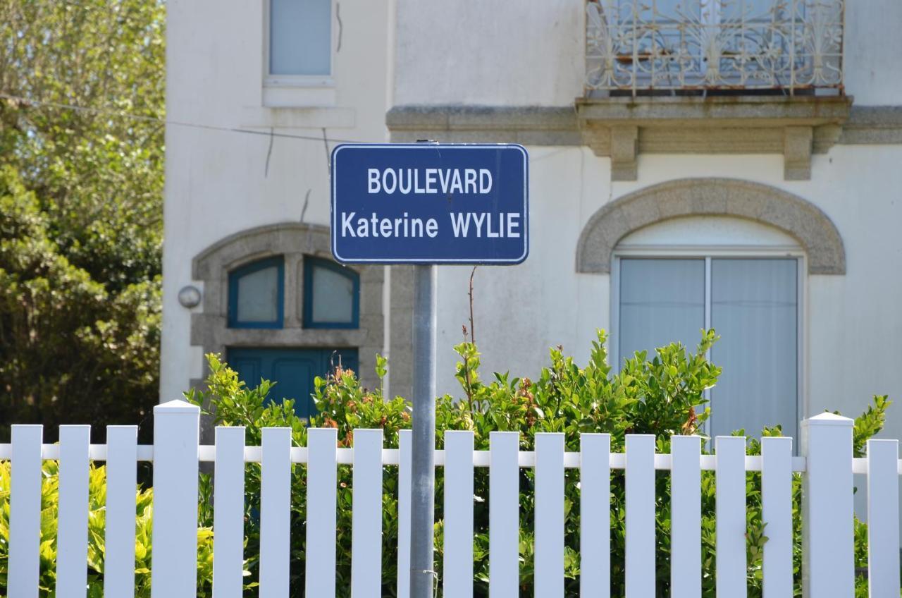 Votre Vue En Bleu !! Tres Lumineux, Vue Mer Exceptionnelle Et Plages, Wir Sprechen Flieben Deutsch, We Speak English Concarneau